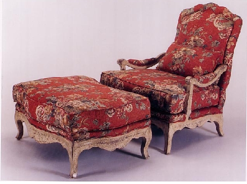 9459 Arm & Ottoman Occassional.JPG